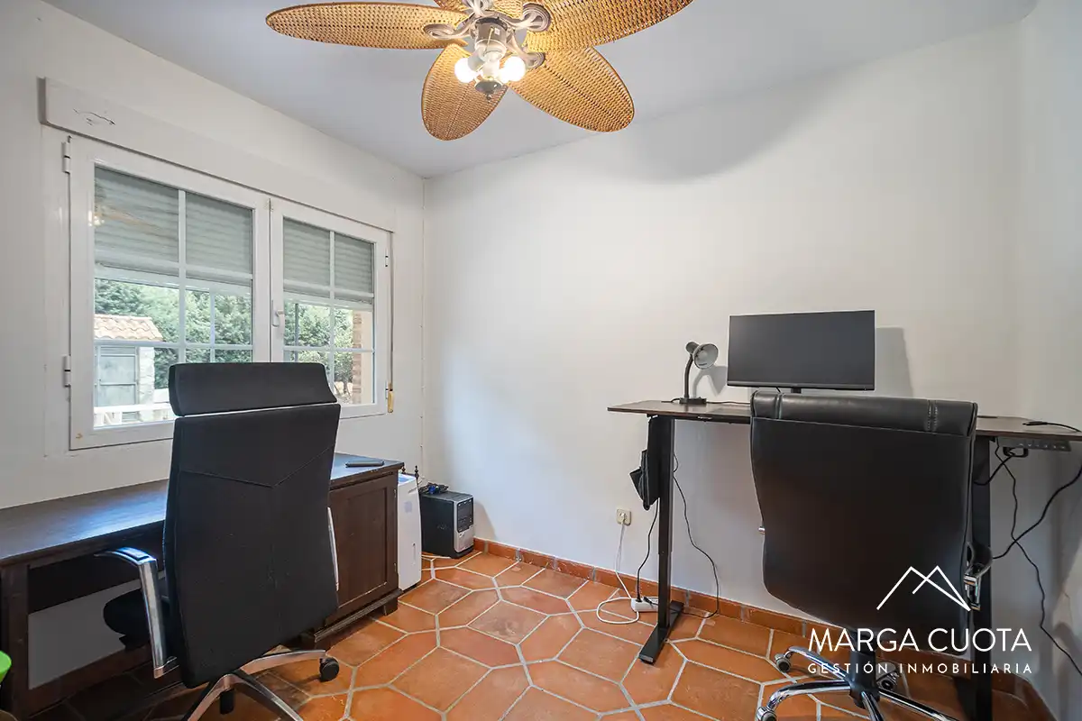 Houses for sale in Valdemorillo  with Heating, Private garden and Parquet flooring