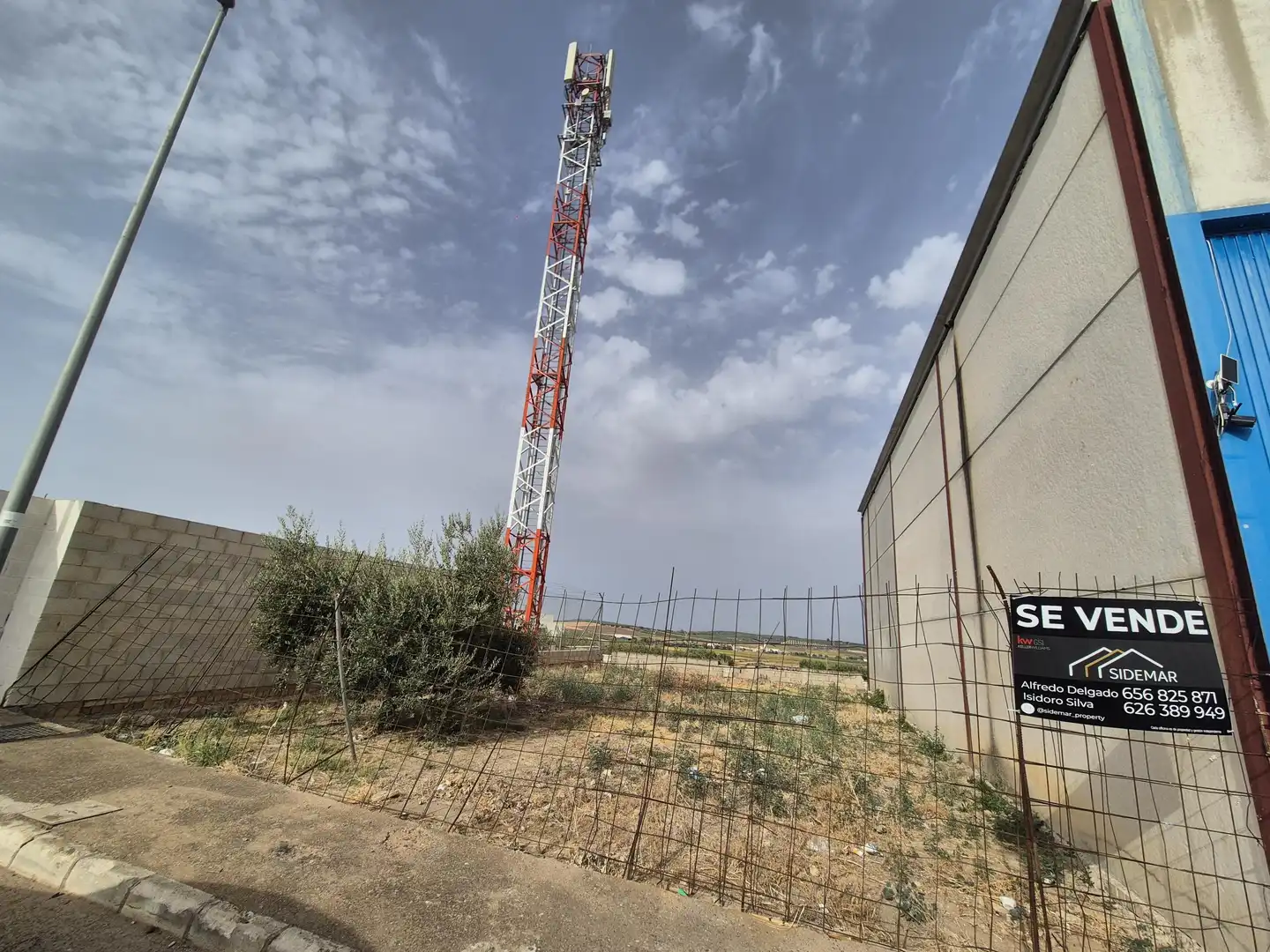 Terrenos y solares en venta en Calle los Maizales