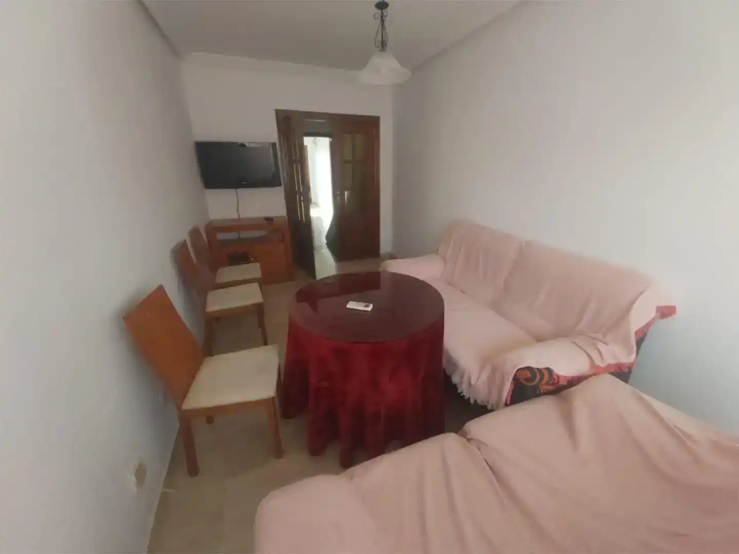 Sala d'estar de Pis de lloguer en Alcaudete amb Aire condicionat, Moblat i Forn
