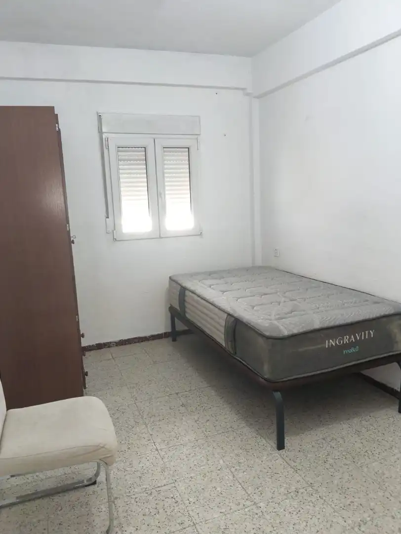 Flat for rent in Plaza de España, 20, Centro