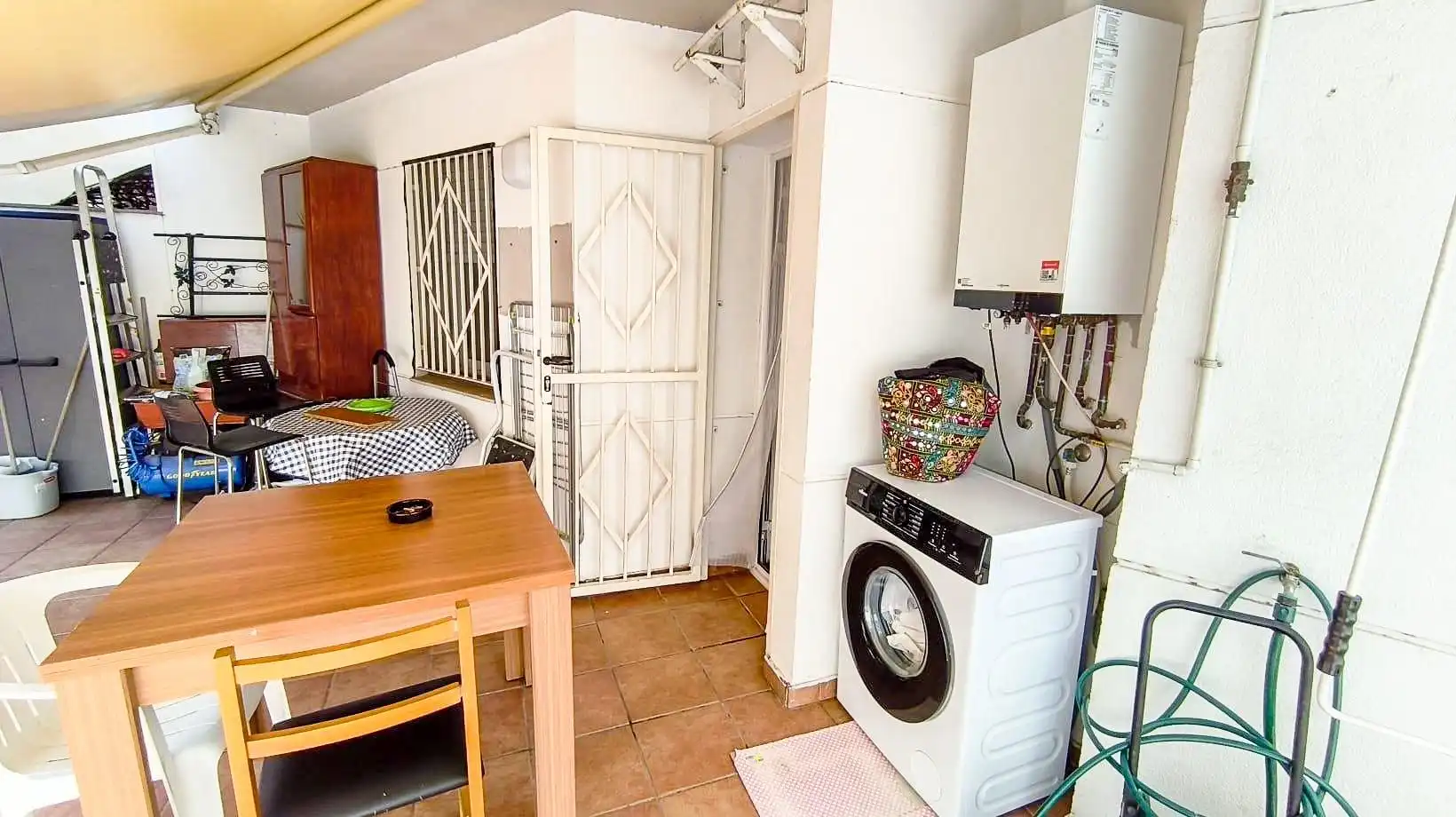 Cuina de Pis en venda en Reus amb Aire condicionat, Calefacció i Terrassa