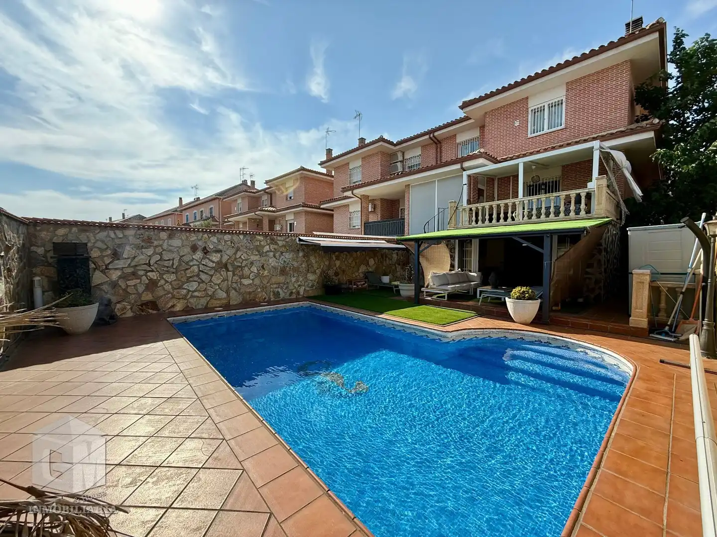 Swimming pool of Detached homes for sale in Arroyomolinos (Madrid)  with Air Conditioner, Heating and Private garden