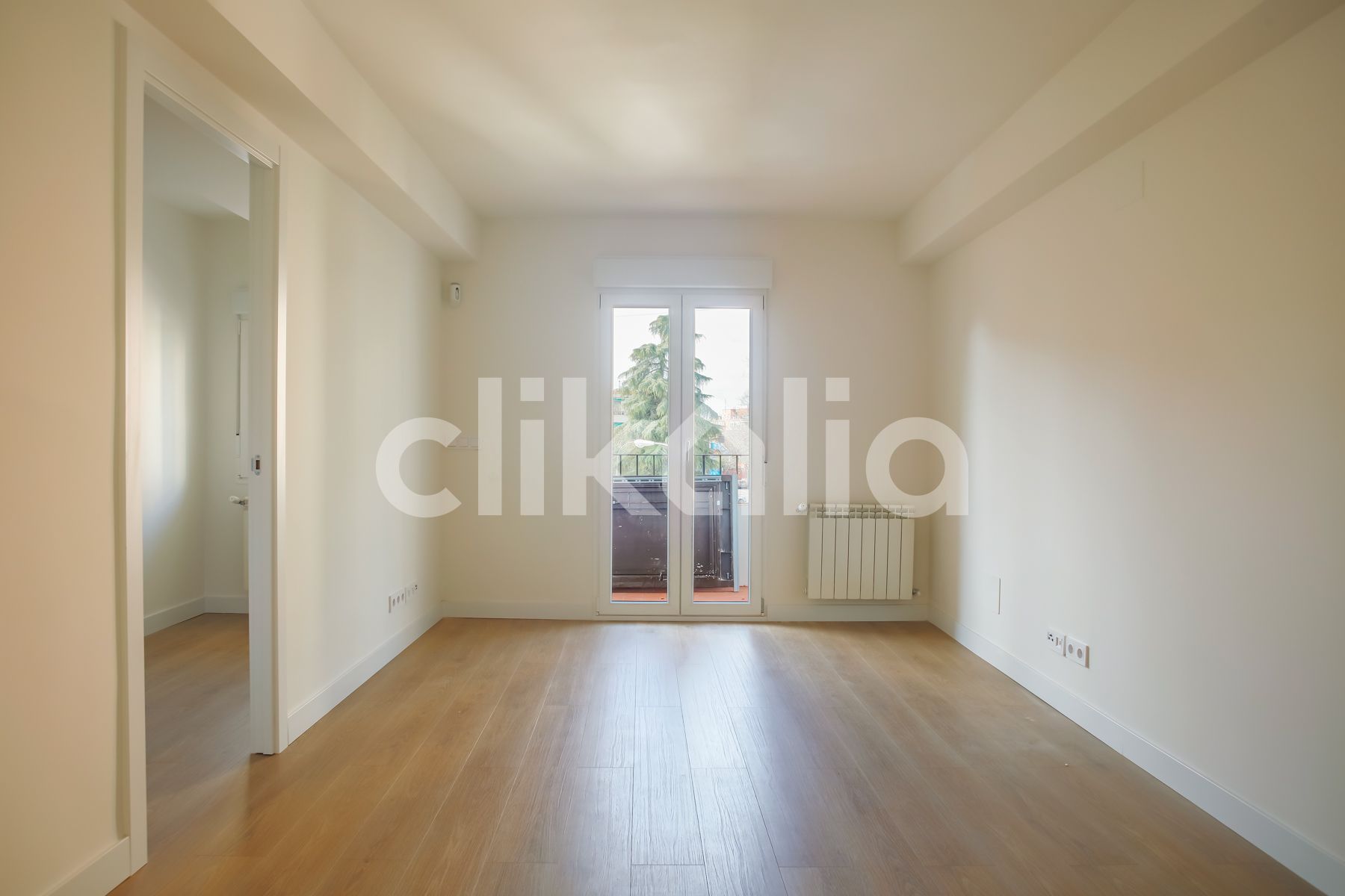 Habitación de Piso en venta en  Madrid Capital con Aire acondicionado, Calefacción y Terraza