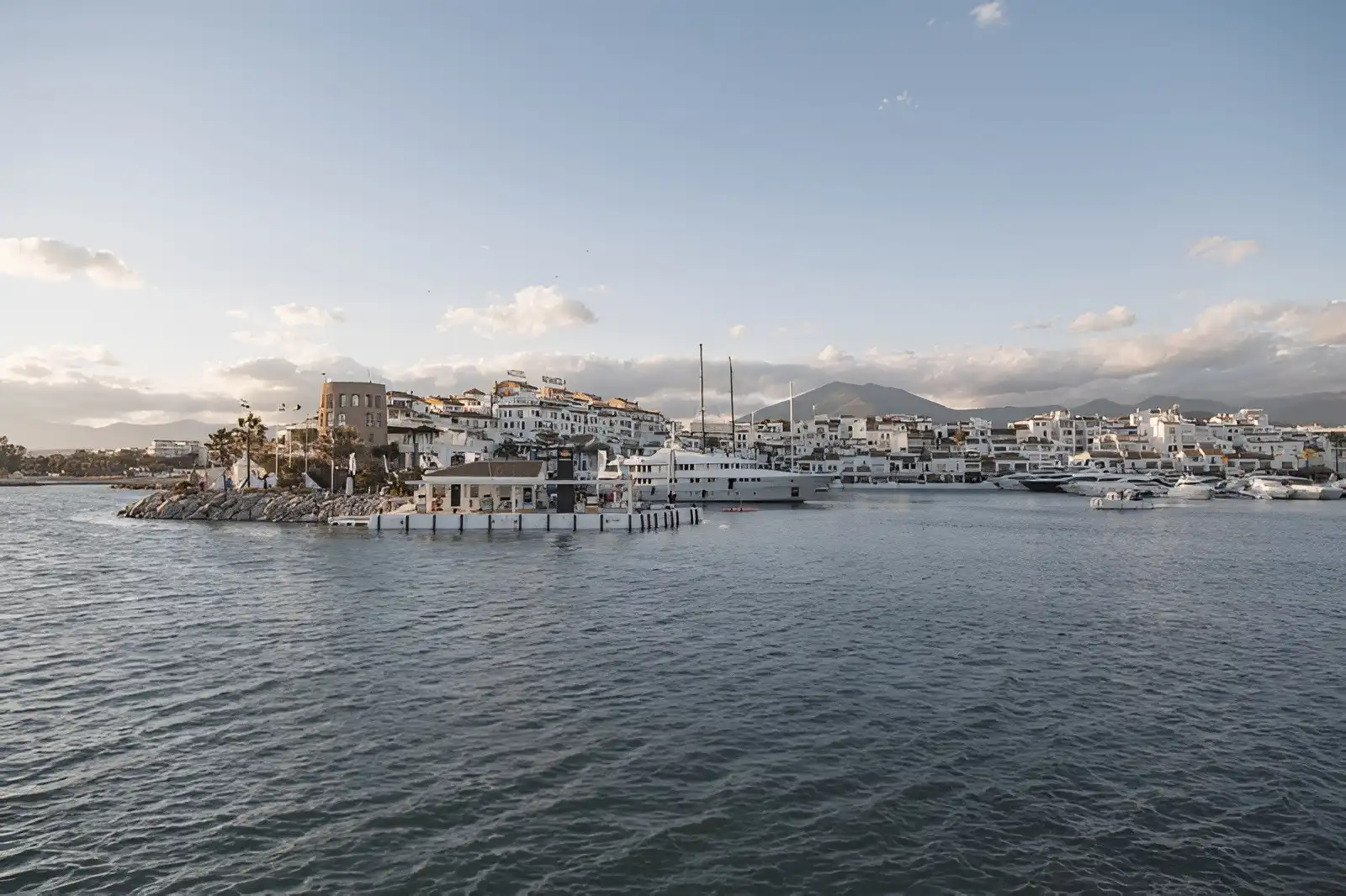 Apartament amb piscina en venda a Nueva Andalucía