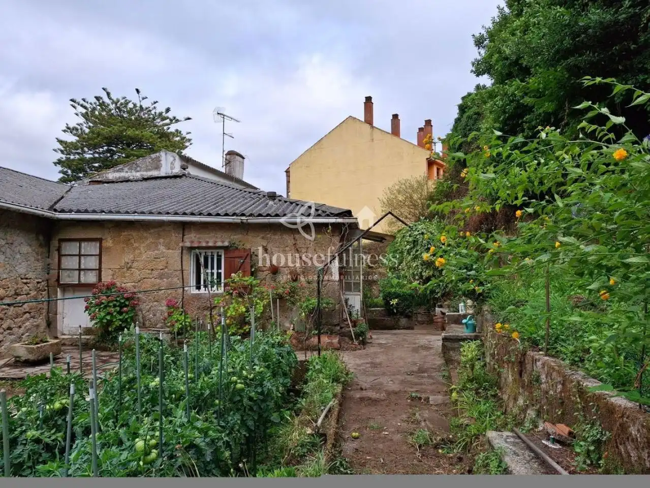 Vista exterior de Finca rústica en venda en Ferrol amb Jardí privat, Terrassa i Traster