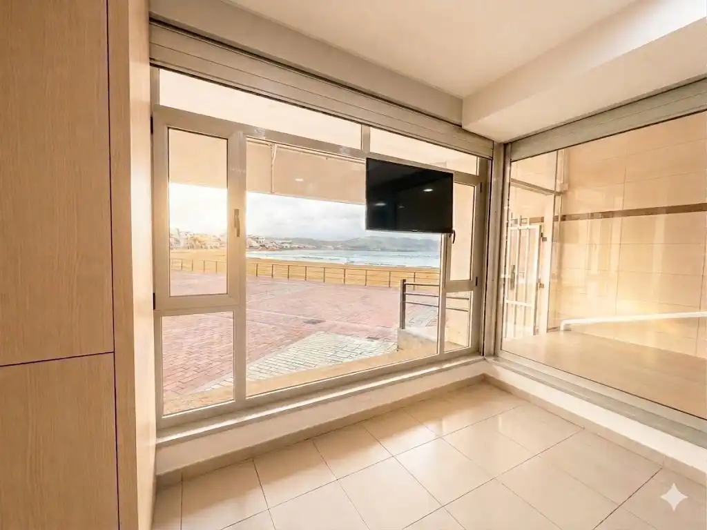 Local de alquiler en Las Palmas de Gran Canaria con Aire acondicionado