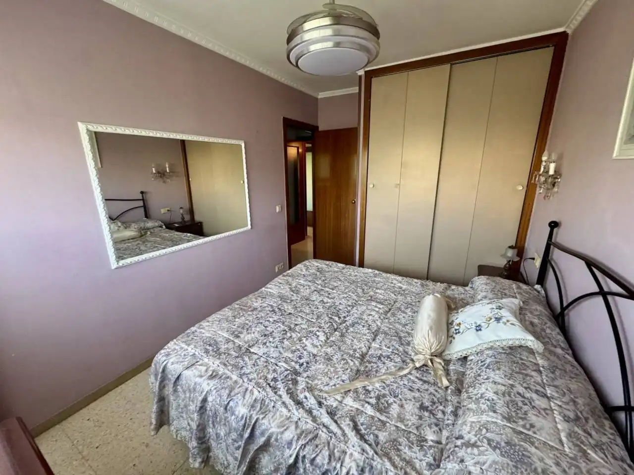 Habitación de Piso en venta en Cerdanyola del Vallès con Calefacción y Terraza