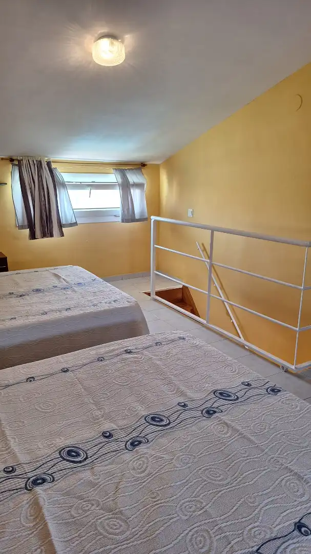 Schlafzimmer von Einfamilien-Reihenhaus zum Verkauf in Torredembarra mit Heizung, Privatgarten und Terrasse