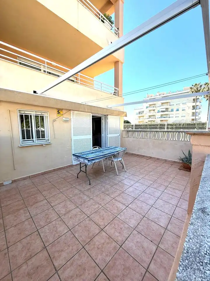 Terraza de Planta baja en venta en Oliva con Terraza