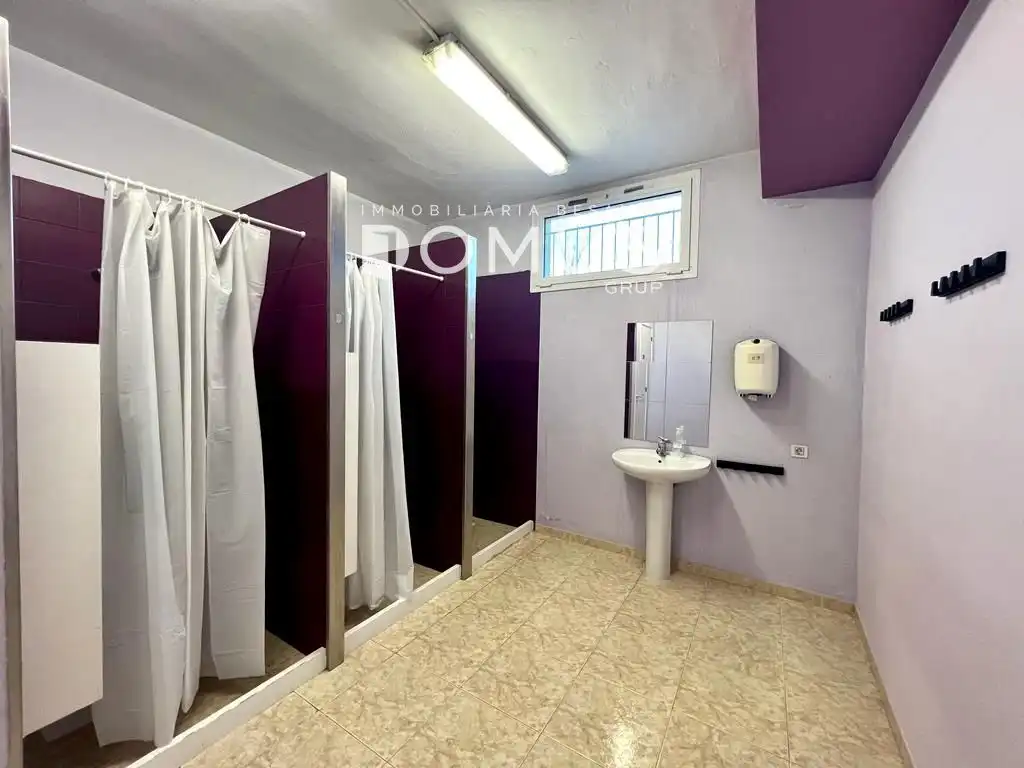 Business premises for sale in Olot, imagen 6