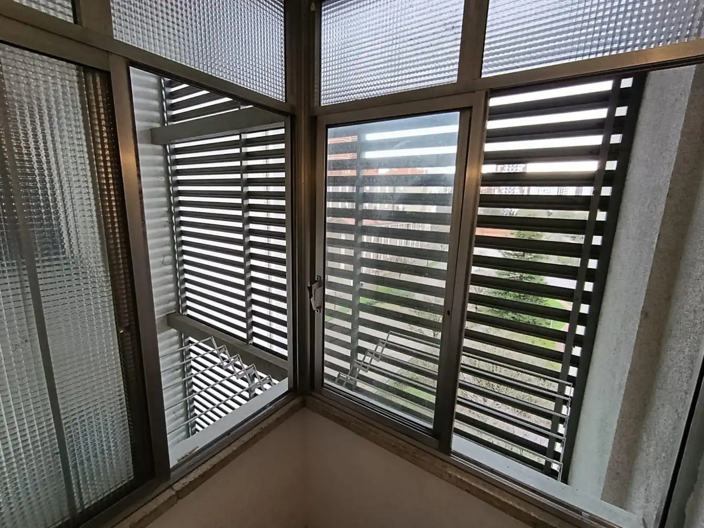Terrassa de Pis en venda en Gijón  amb Calefacció, Parquet i Traster
