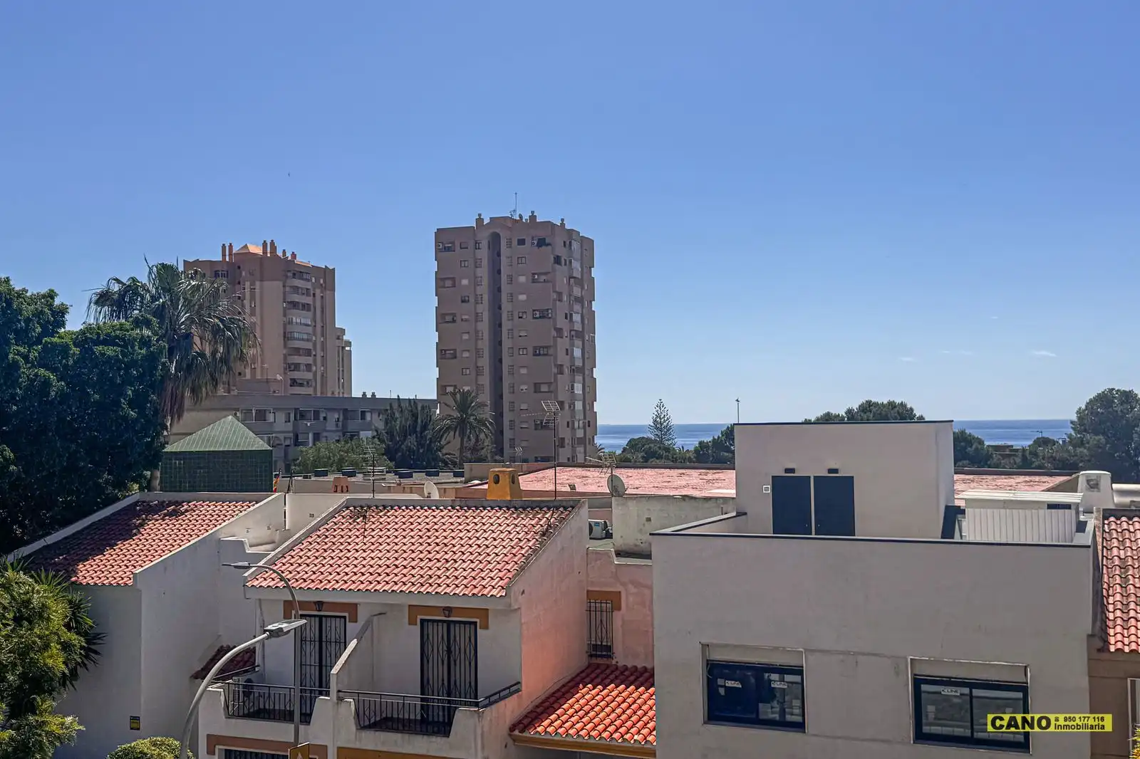 Exterior view of Houses for sale in Roquetas de Mar  with Terrace, Storage room and Swimming Pool