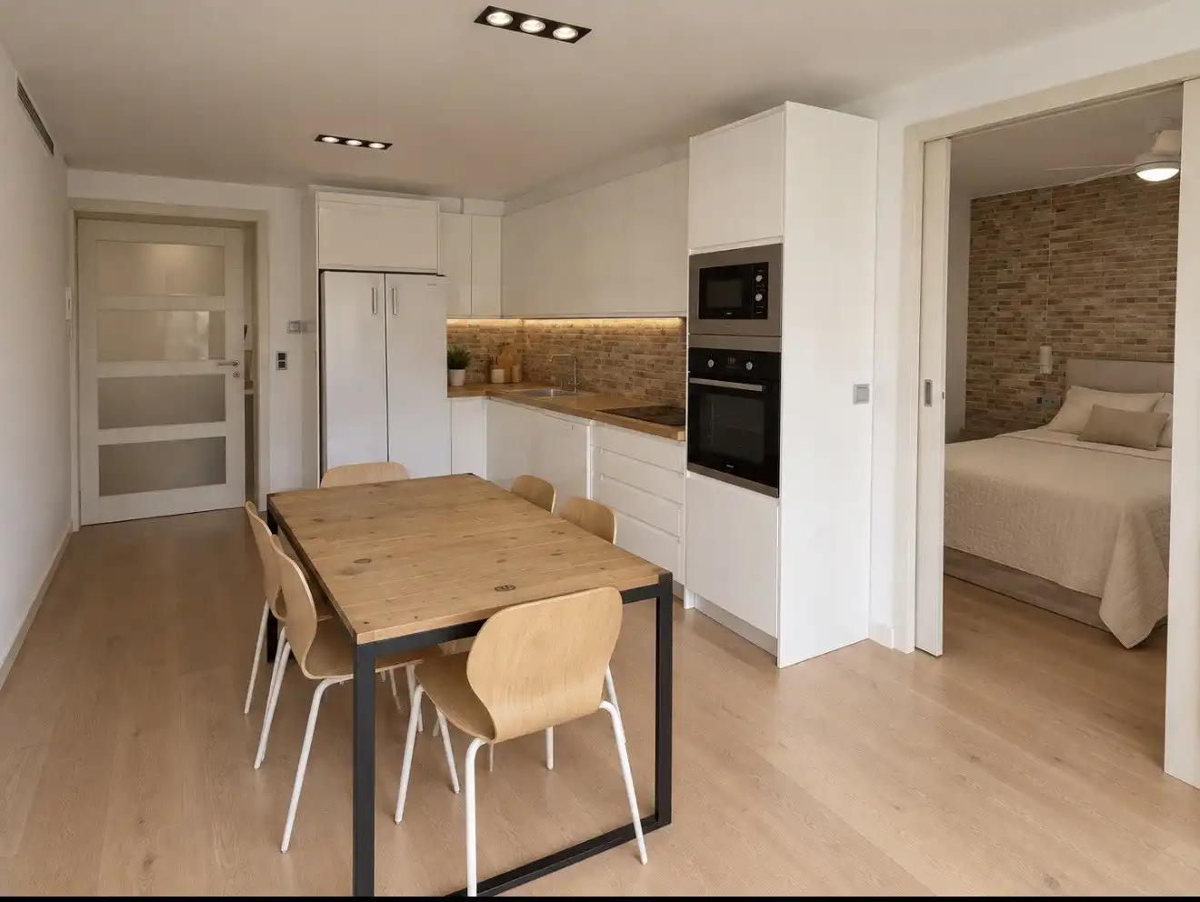 Flat with lift to rent in Plaza de Santa Isabel, imagen 2