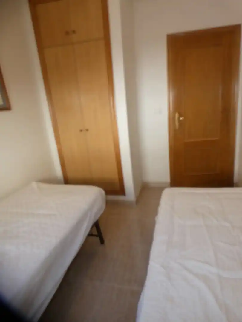 Habitación de Casa adosada en venta en San Pedro del Pinatar con Aire acondicionado, Jardín privado y Amueblado