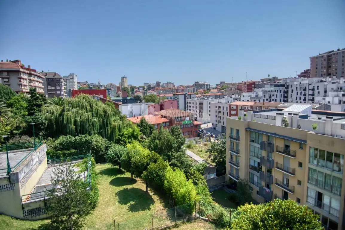 Exterior view of Flat for sale in Santander  with Heating and Balcony
