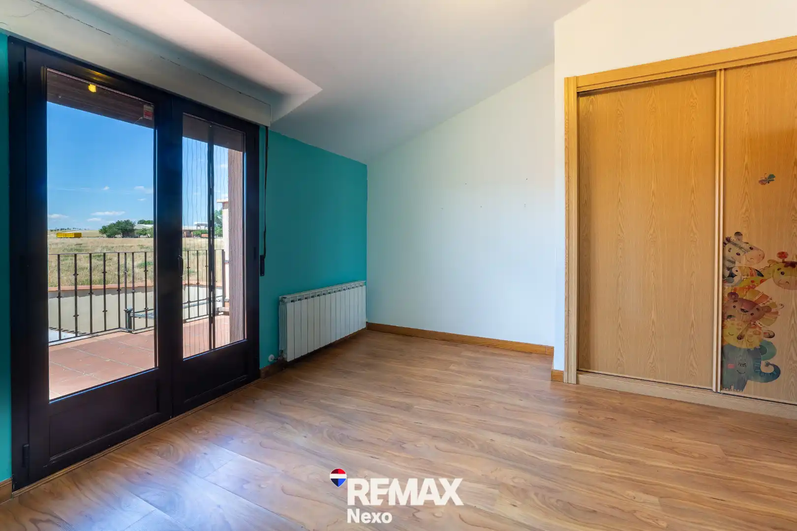 Habitación de Casa adosada en venta en Roda de Eresma con Jardín privado, Terraza y Horno