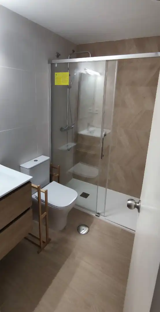 Estudio de alquiler en Sevilla, Sevilla