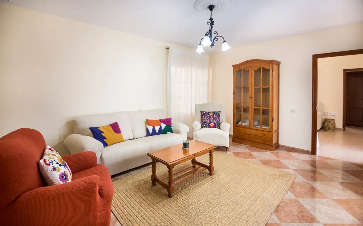 Sala de estar de Casa o chalet de alquiler en Chiclana de la Frontera con Piscina y Amueblado