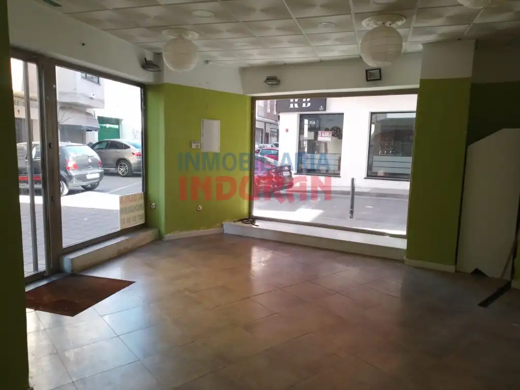 Local comercial de lloguer a Navalmoral de la Mata, imagen 4