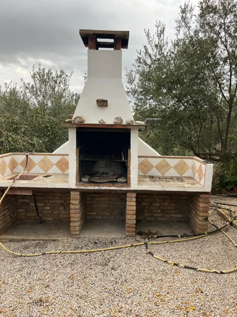 Country house zur Miete in Riogordo mit Privatgarten, Schwimmbad und Möbliert
