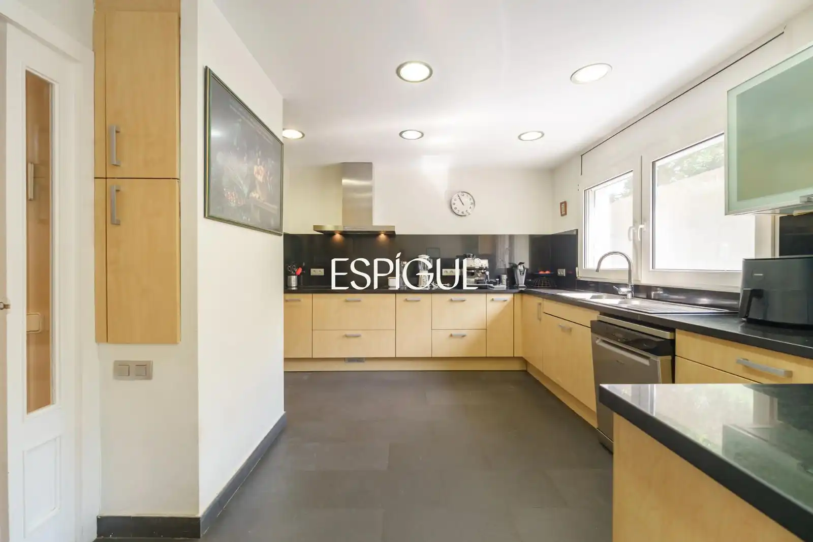 Kitchen of Houses for sale in Sant Cugat del Vallès  with Air Conditioner, Heating and Parquet flooring