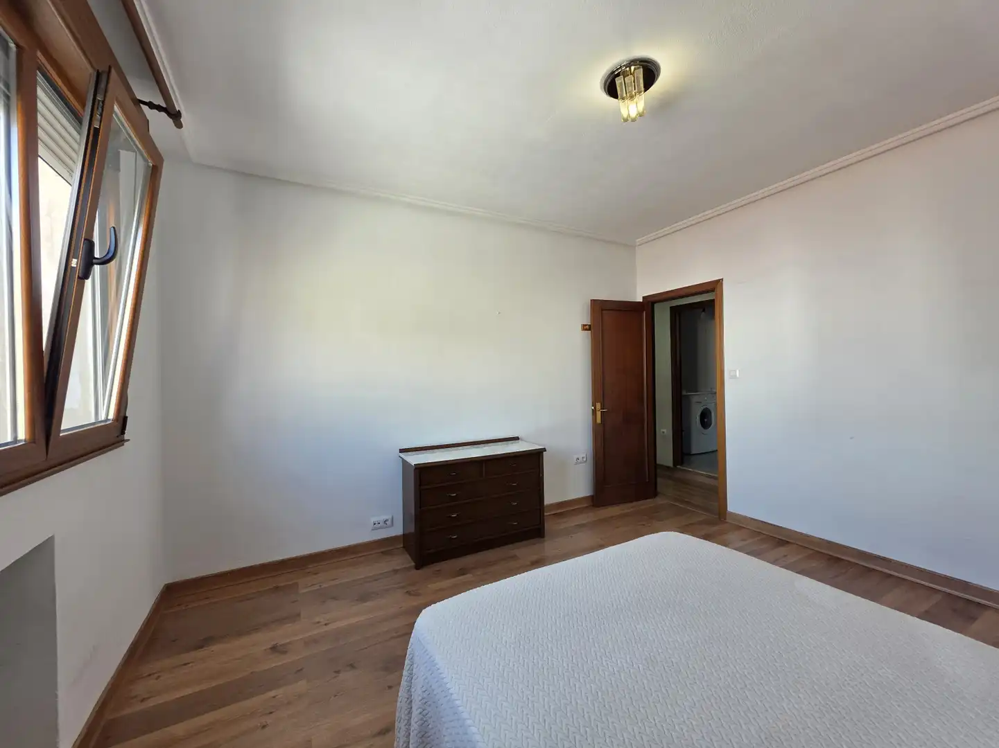 Bedroom of Flat for rent in Siero  with Heating, Storage room and Furnished