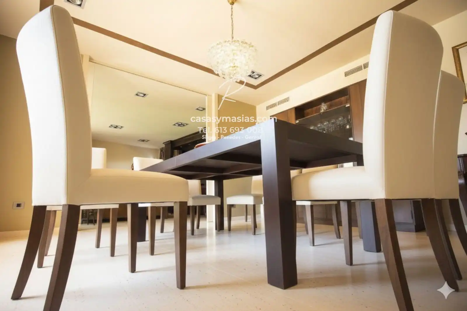 Comedor de Casa o chalet en venta en Pacs del Penedès con Aire acondicionado, Calefacción y Jardín privado