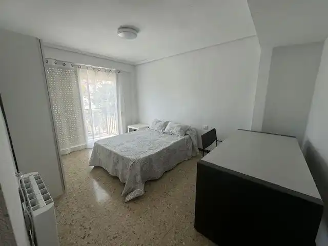 Habitación de Piso de alquiler en Alcoy / Alcoi con Calefacción, Terraza y Amueblado