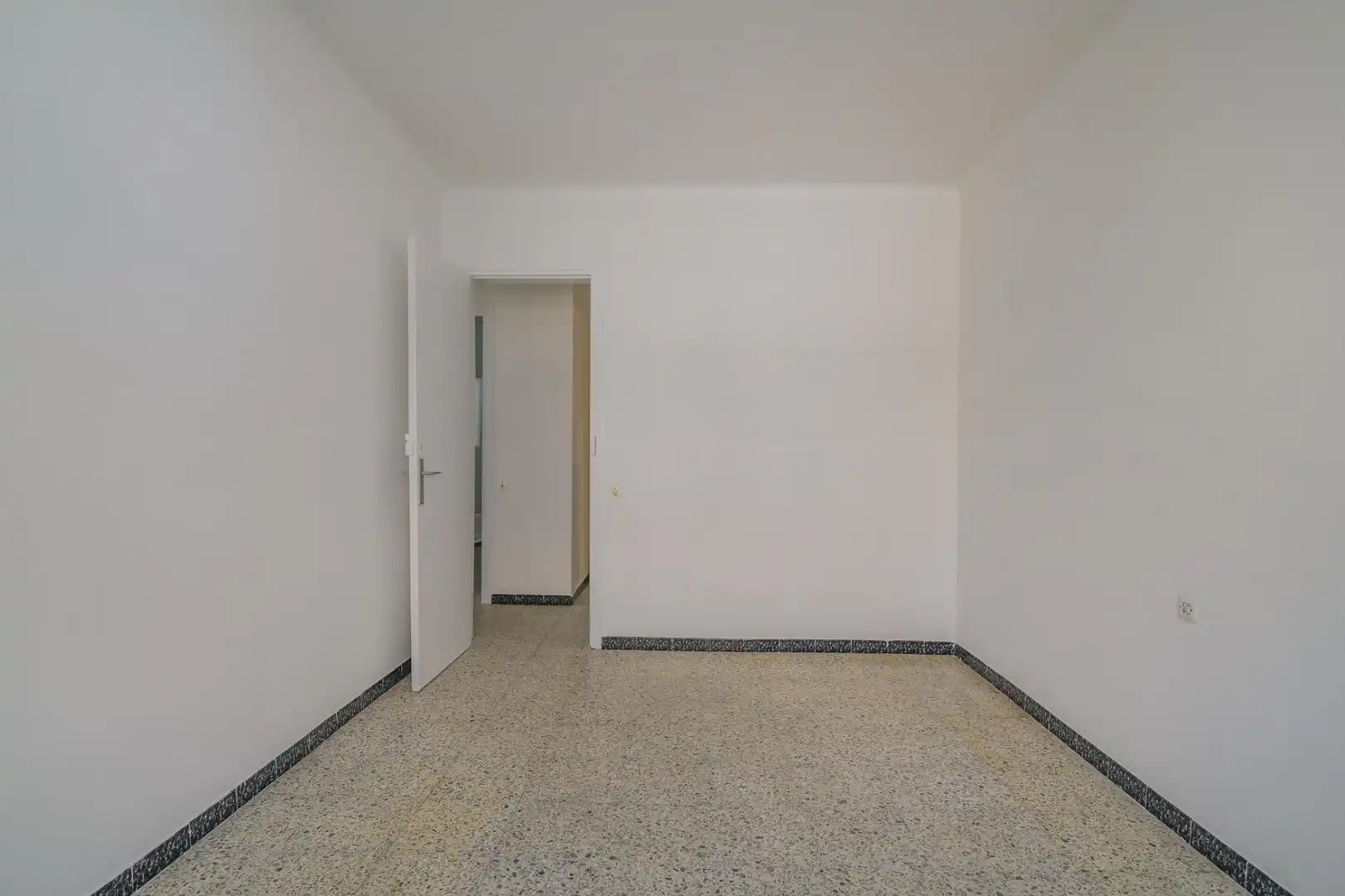 Flat for sale in Manresa  with Heating, Storage room and Balcony