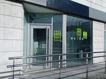 Locale commerciale in affitto a Puente Viesgo