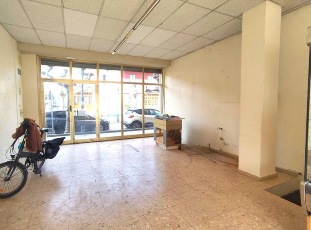 Local comercial en Venta en  CL PADRE DIEGO LUIS SAN VITORES. en Santa Teresa  - San Pedro Cardeña
