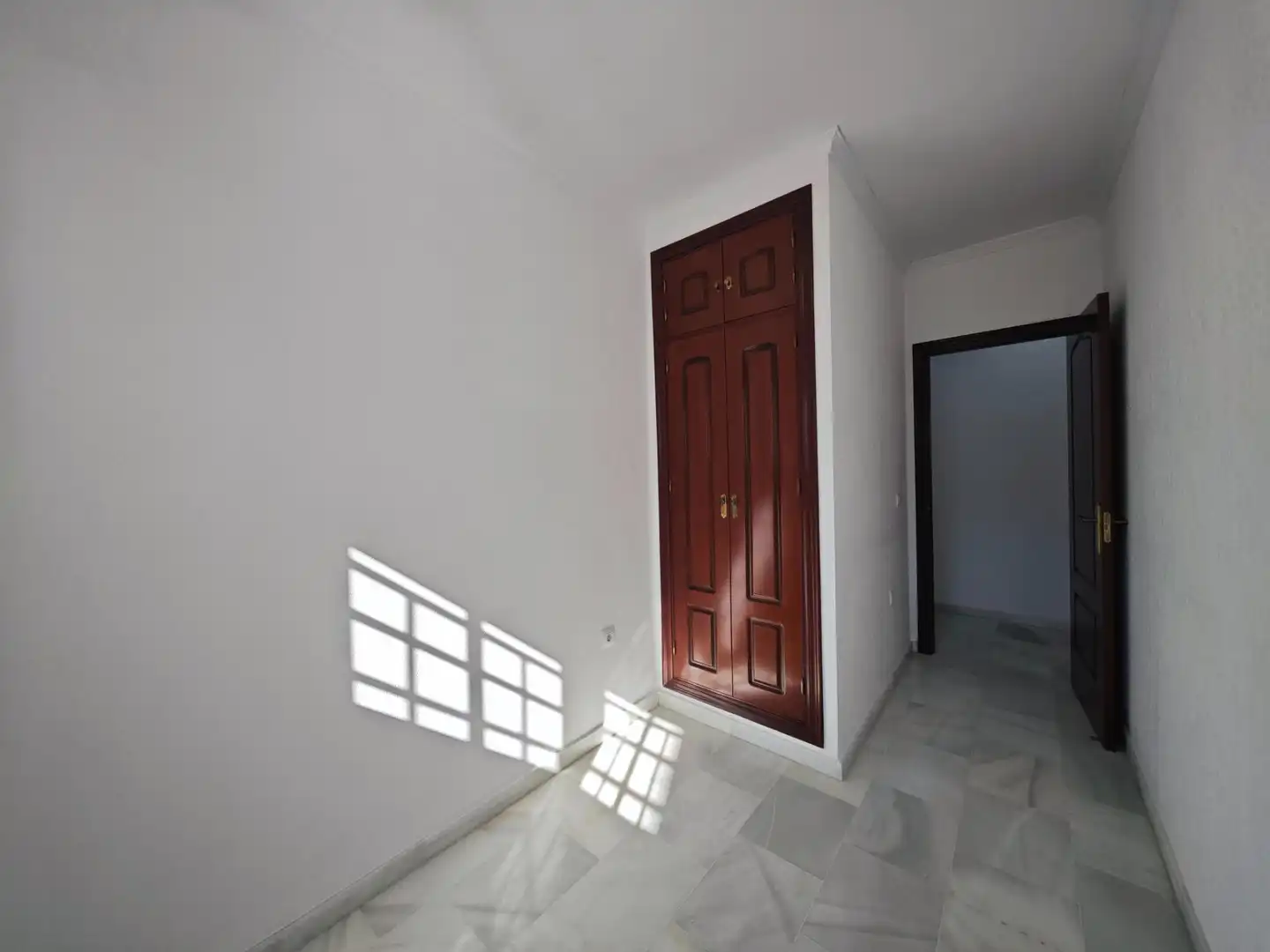 Piso en venta en Chiclana de la Frontera con Aire acondicionado y Balcón