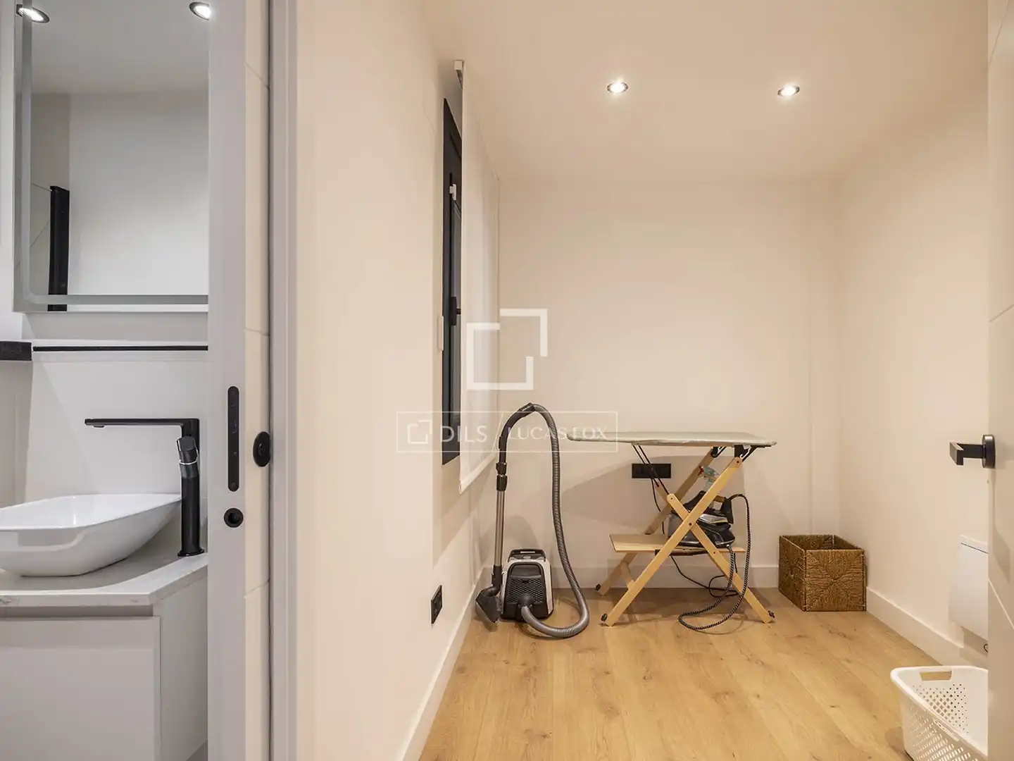 Piso en venta en Barcelona con Aire acondicionado, Calefacción y Terraza