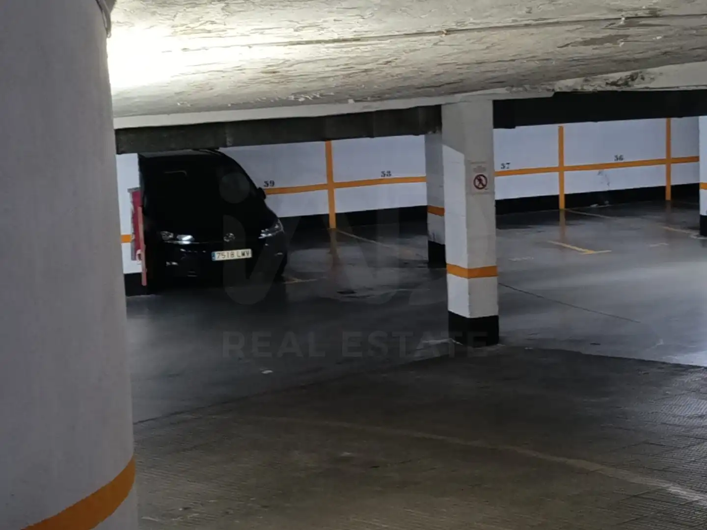 Einzelparkplatz zum Verkauf in Avenida de San Luis, imagen 12