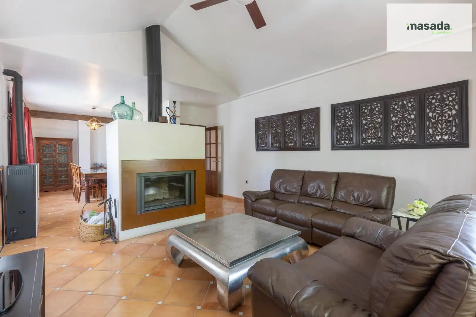 Sala de estar de Casa o chalet en venta en Vegas del Genil con Jardín privado, Piscina y Alarma