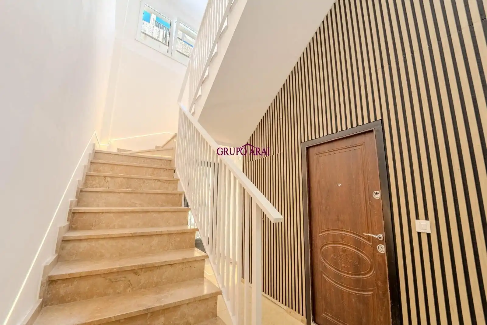 Dúplex en venta en Alicante / Alacant con Terraza