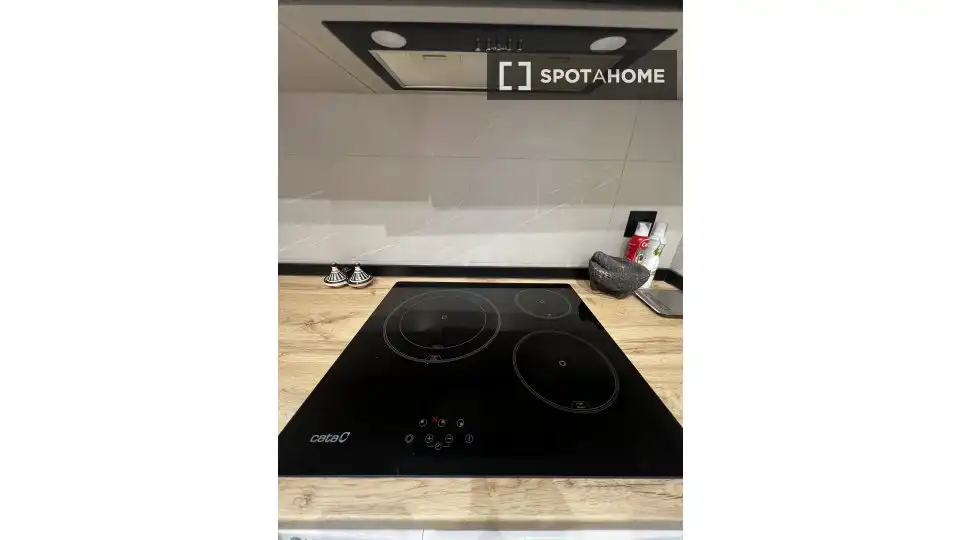 Exterior view of Flat for rent in Madrid  with Air Conditioner, Heating and Furnished