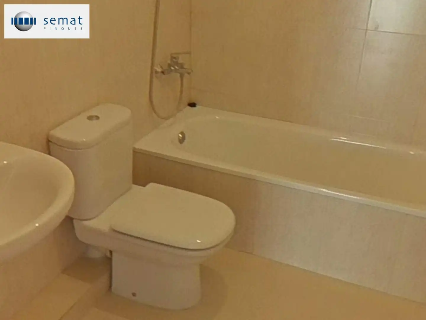 Bathroom of Detached homes for sale in Sant Martí de Riucorb