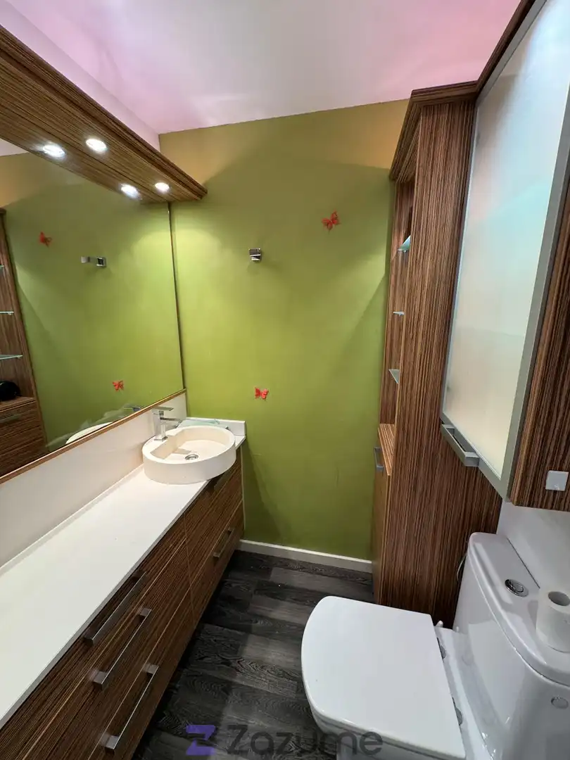 Bathroom of Flat for rent in Zaragoza  with Air Conditioner, Heating and Parquet flooring