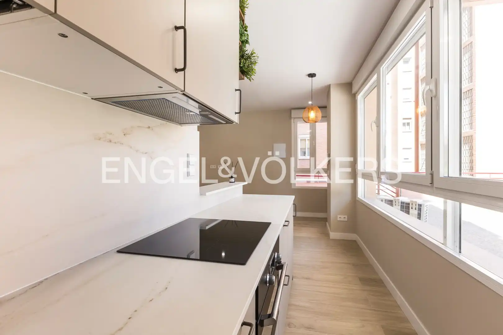 Cocina de Planta baja de alquiler en Madrid con Aire acondicionado y Calefacción