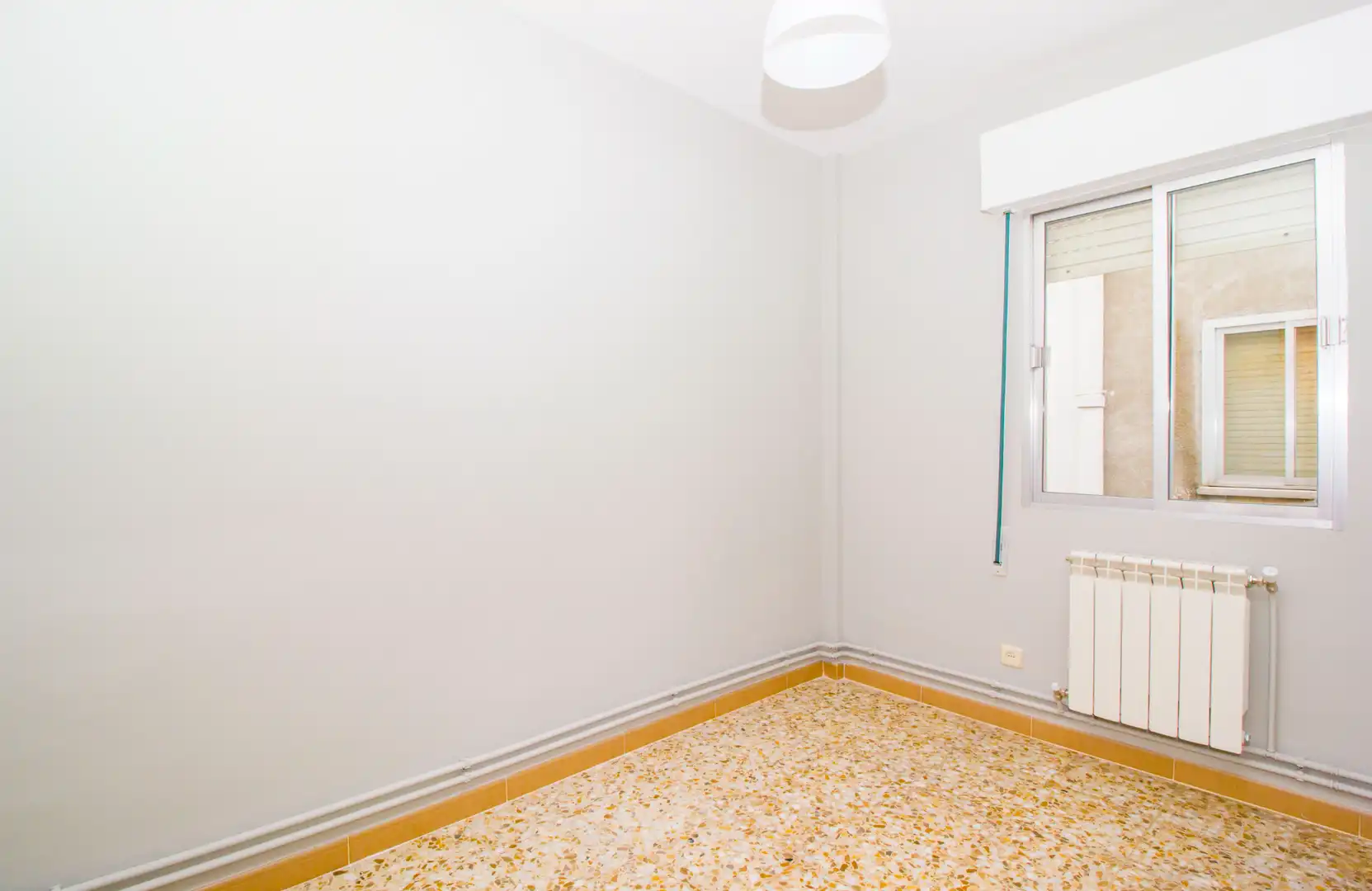 Schlafzimmer von Wohnung zum Verkauf in Parla