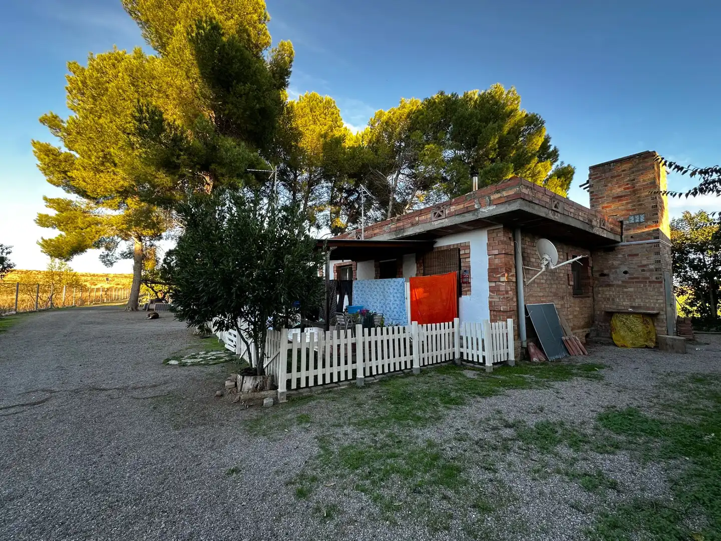 Vista exterior de Finca rústica en venta en Montoliu de Lleida con Calefacción, Jardín privado y Internet