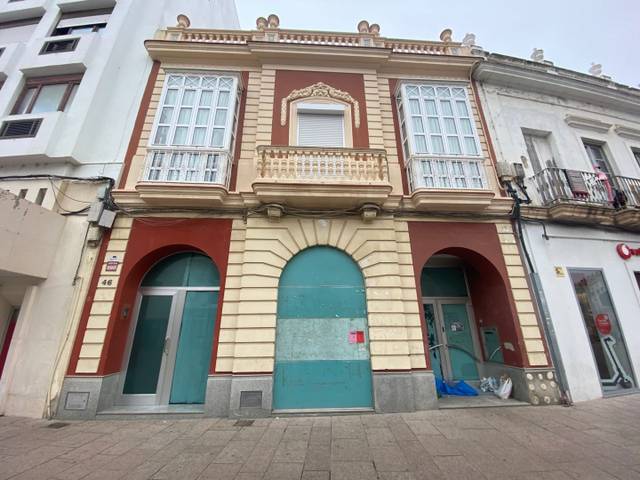 Local comercial en Alquiler en C/ Real  en Centro