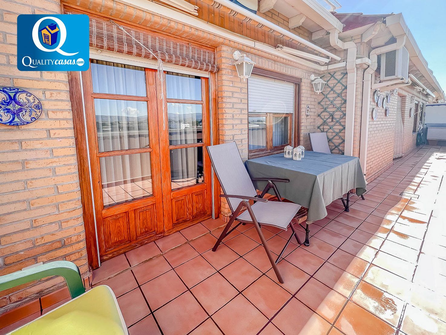 Terrace of Attic for sale in Villena  with Air Conditioner, Heating and Parquet flooring