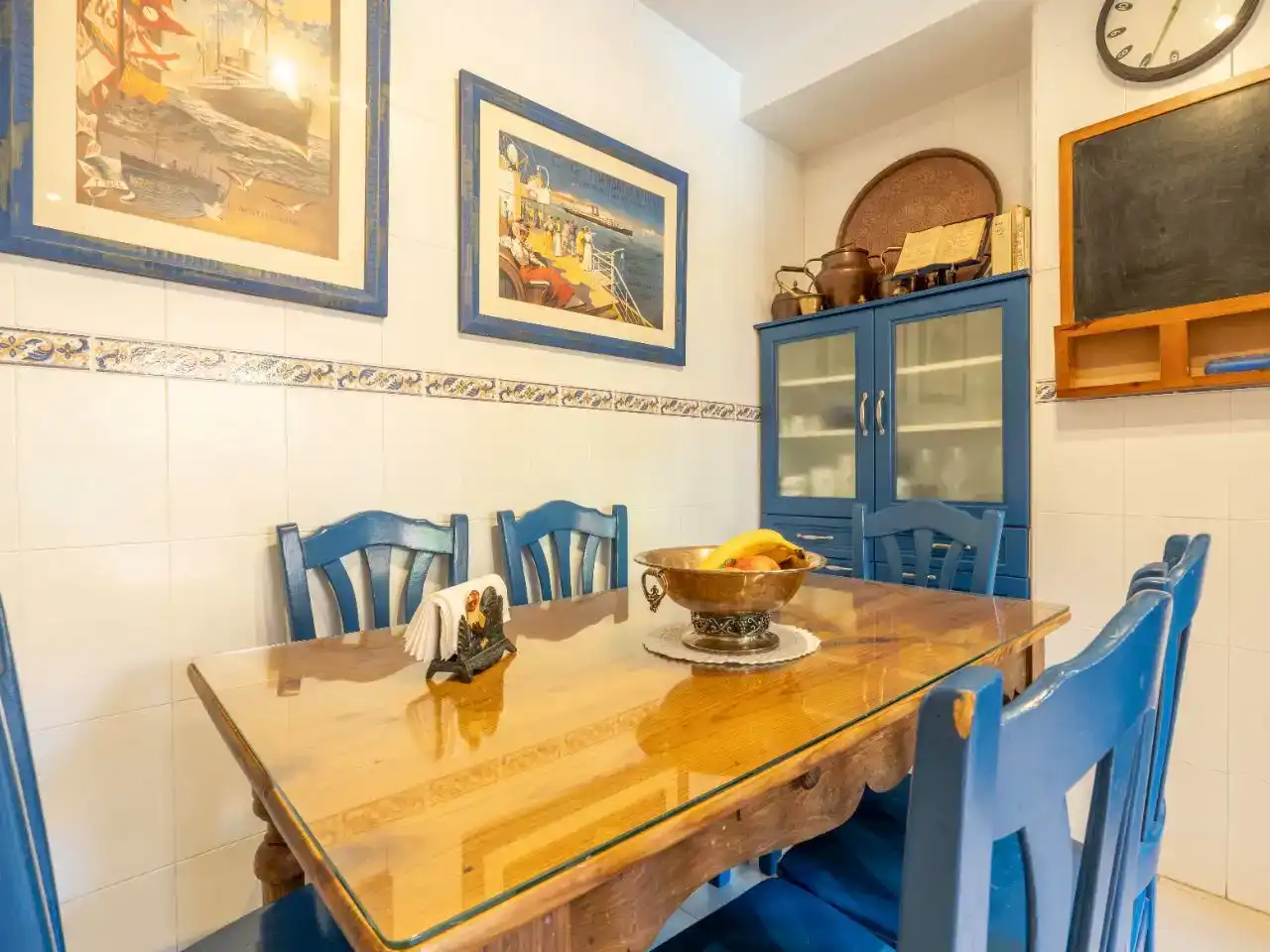Menjador de Casa adosada en venda en Madrid amb Aire condicionat, Jardí privat i Parquet