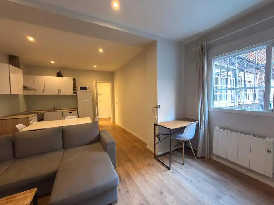Bedroom of Flat for sale in Chamberí