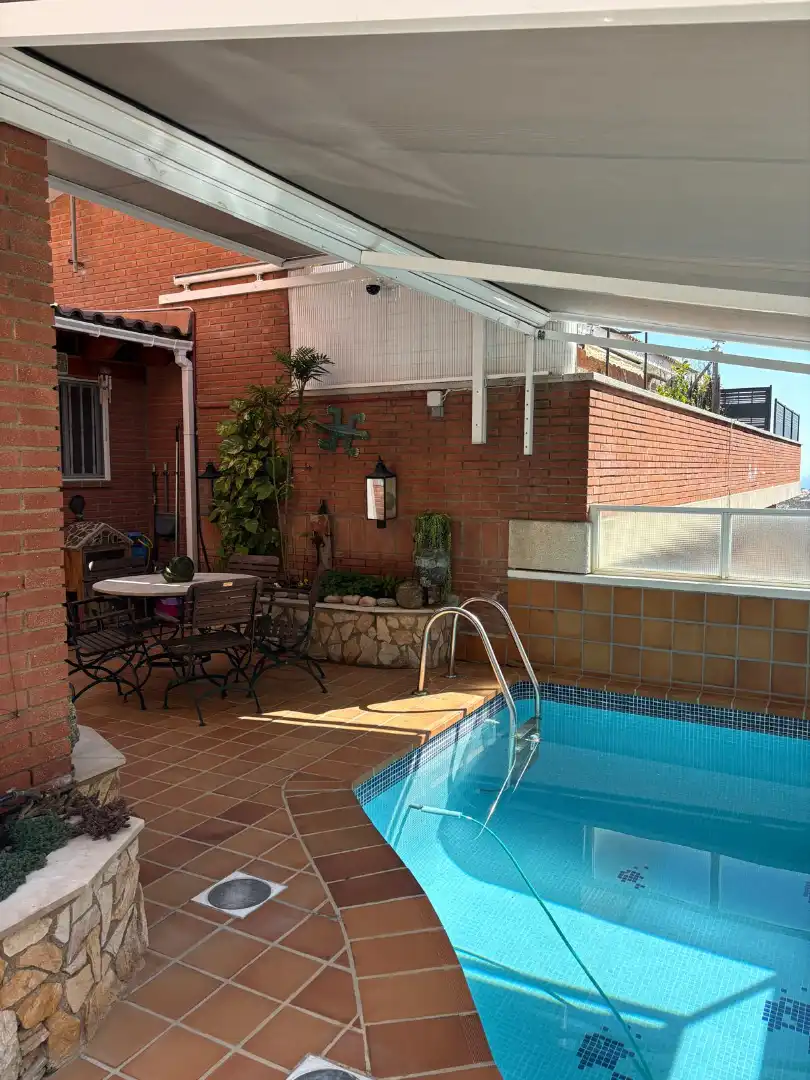 Terraza de Casa adosada en venta en Barcelona con Aire acondicionado, Calefacción y Jardín privado