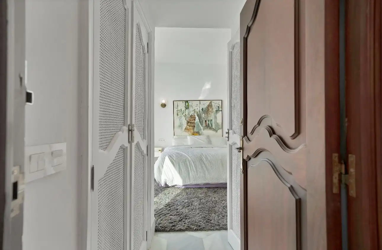 Dormitori de Casa o xalet de lloguer en Marbella amb Aire condicionat, Jardí privat i Terrassa