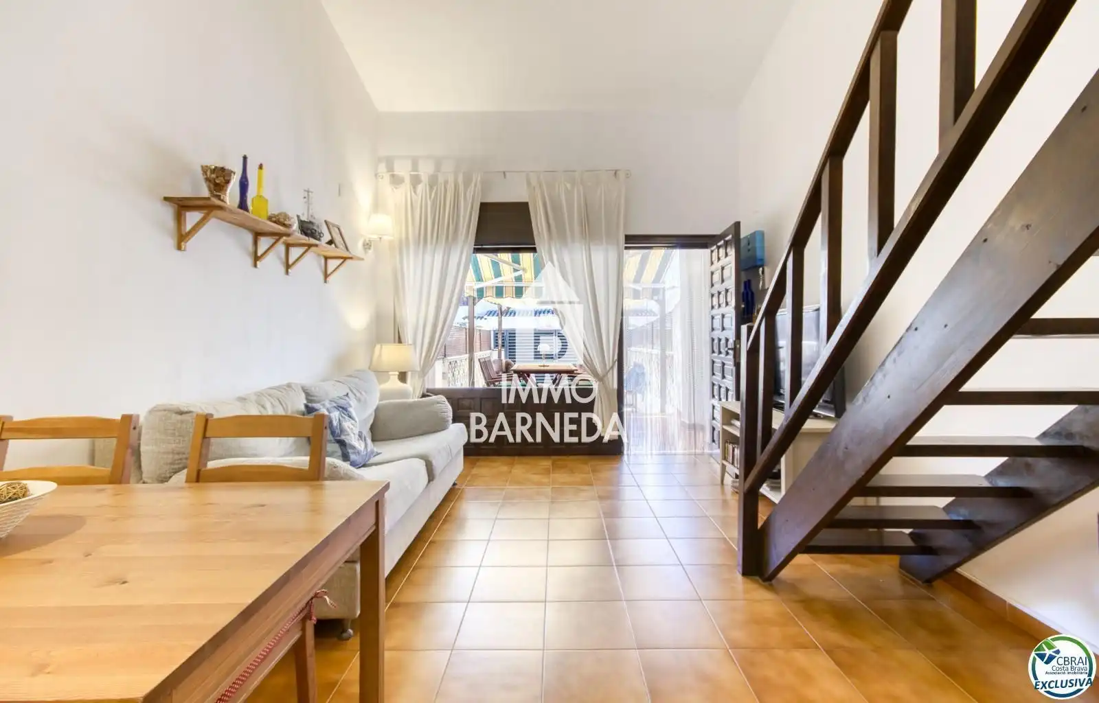 Vista exterior de Casa o chalet en venta en Empuriabrava con Terraza, Amueblado y Horno
