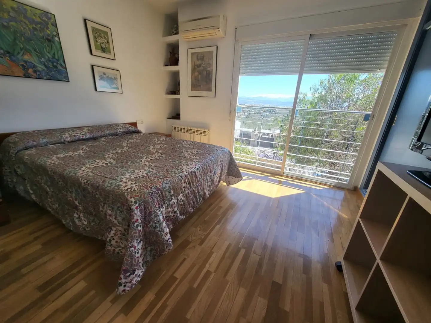 Dormitori de Casa o xalet en venda en Albolote amb Aire condicionat, Calefacció i Jardí privat